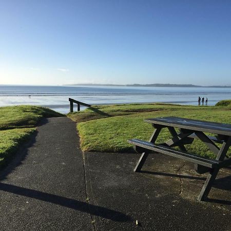 Orewa Beachfront Haven Exterior photo